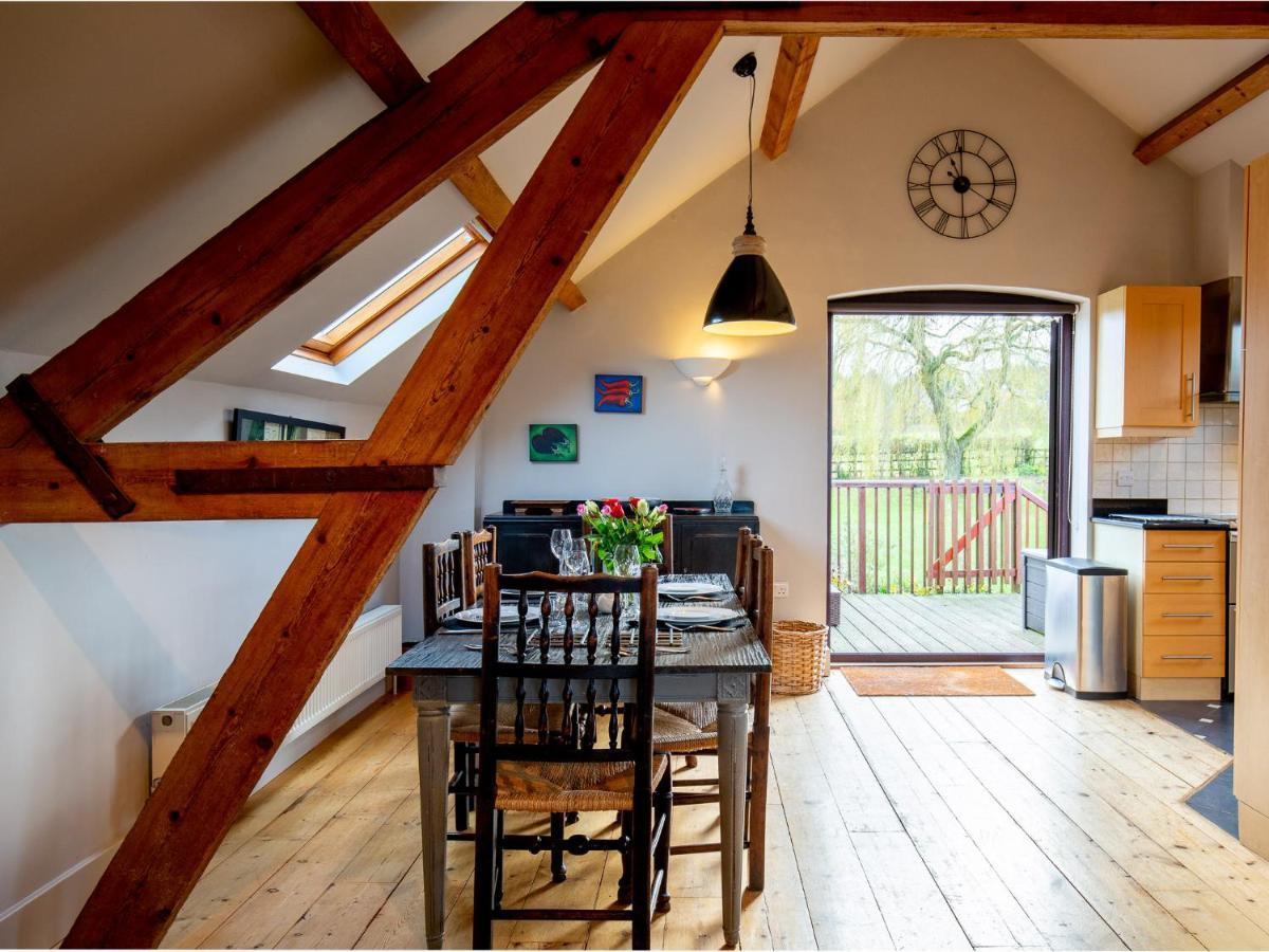 Вілла Granary At Rectory Farm Wolford Екстер'єр фото
